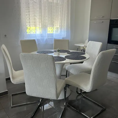 Apartmán Creo Loborika